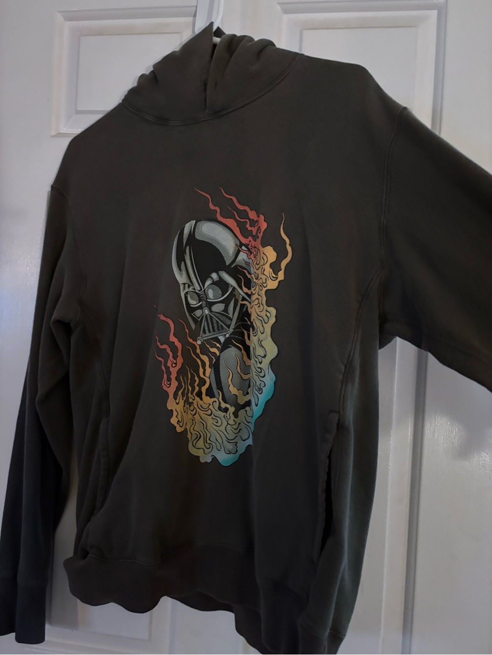 Men's Hooded Sweatshirt with Gradient Flame Graphic - - Picture 3 of 4